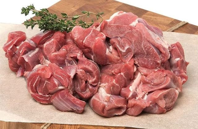 Чем кормить кавказскую овчарку – мясо